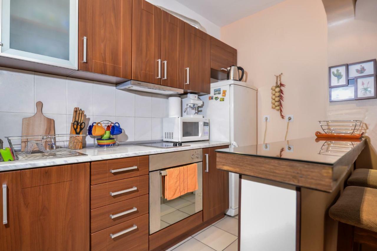 Comfortable One Bedroom Apartment In A Lively Area | Zona B5 | Russian Square 索菲亞 外观 照片